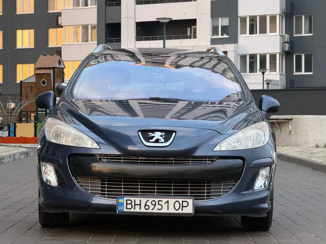 Peugeot 308 - фото 2