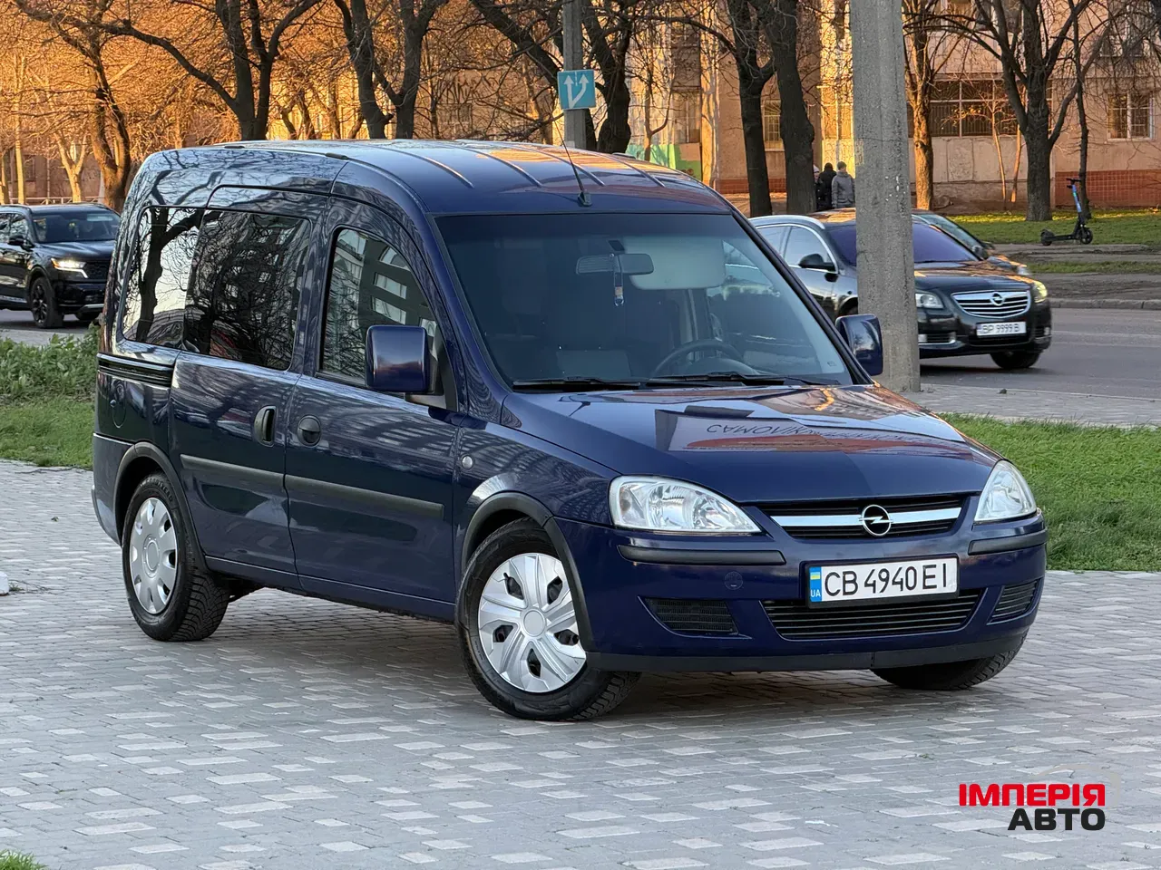 Opel Combo - фото 23