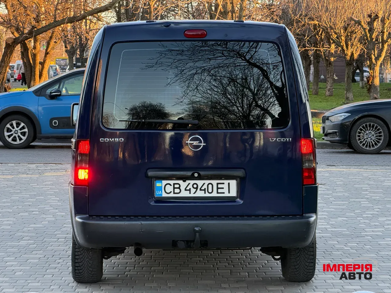Opel Combo - фото 11