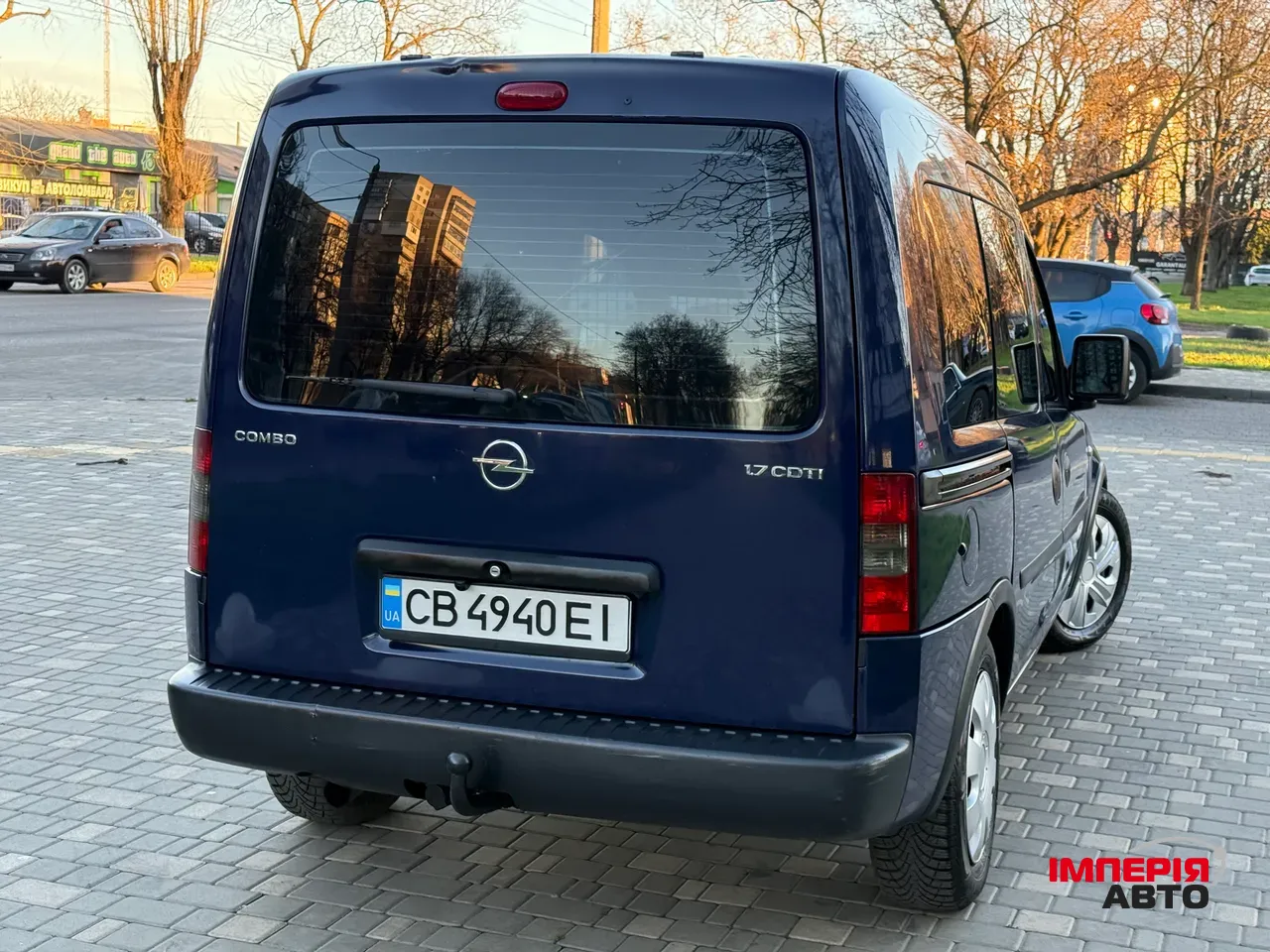 Opel Combo - фото 22