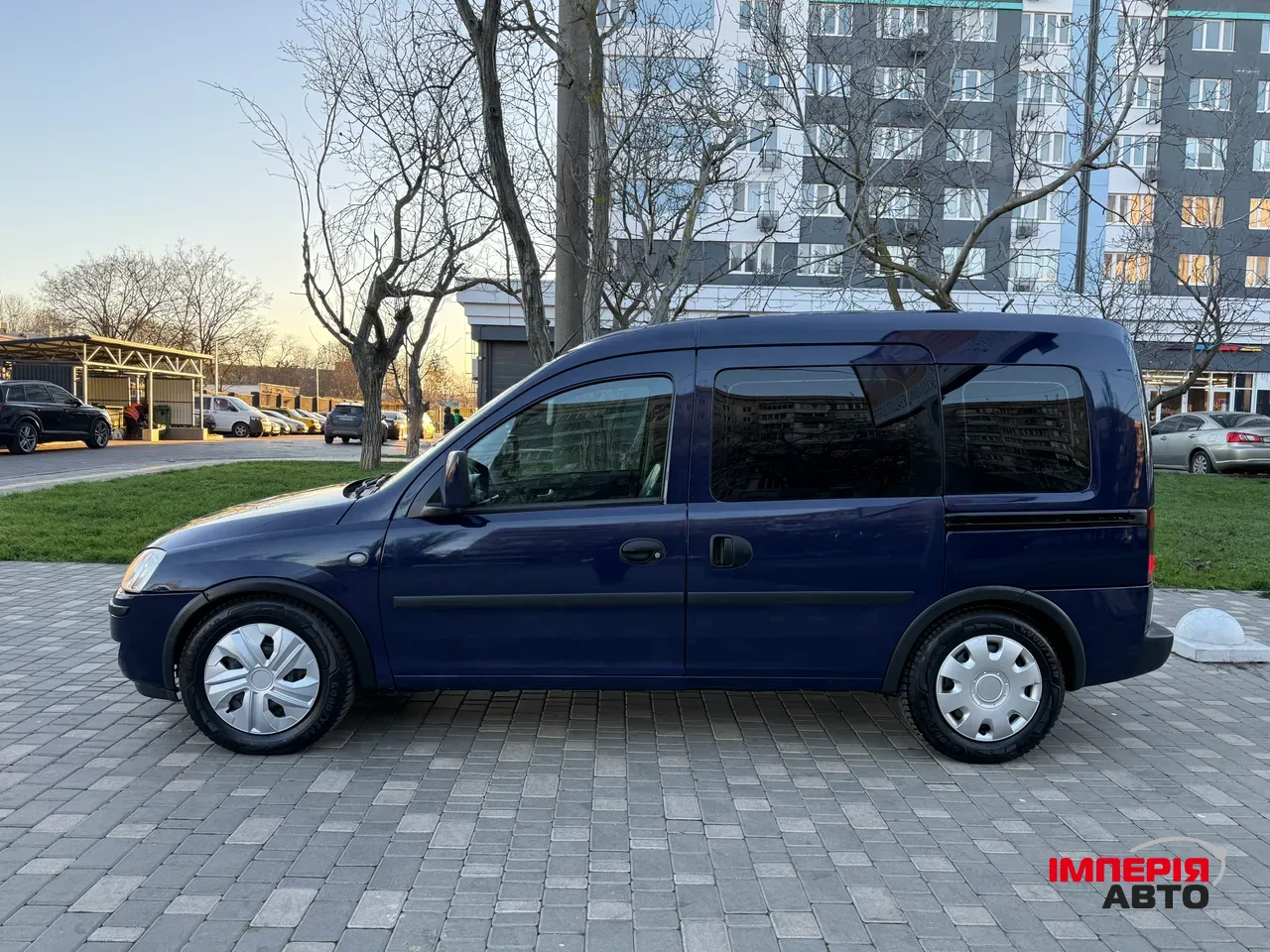 Opel Combo - фото 8