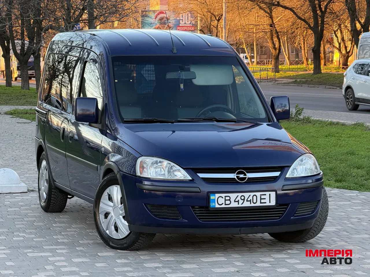 Opel Combo - фото 28
