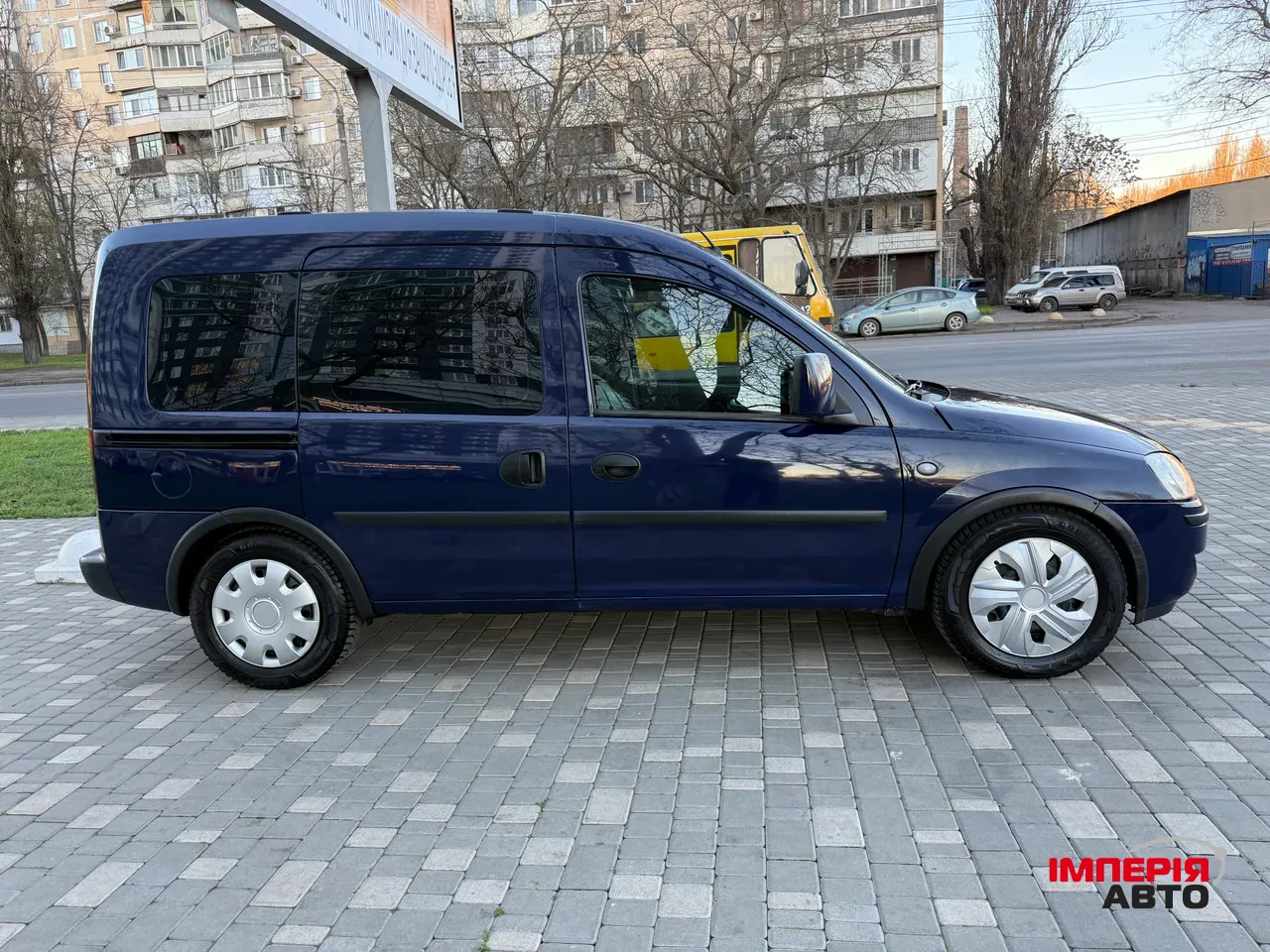 Opel Combo - фото 7