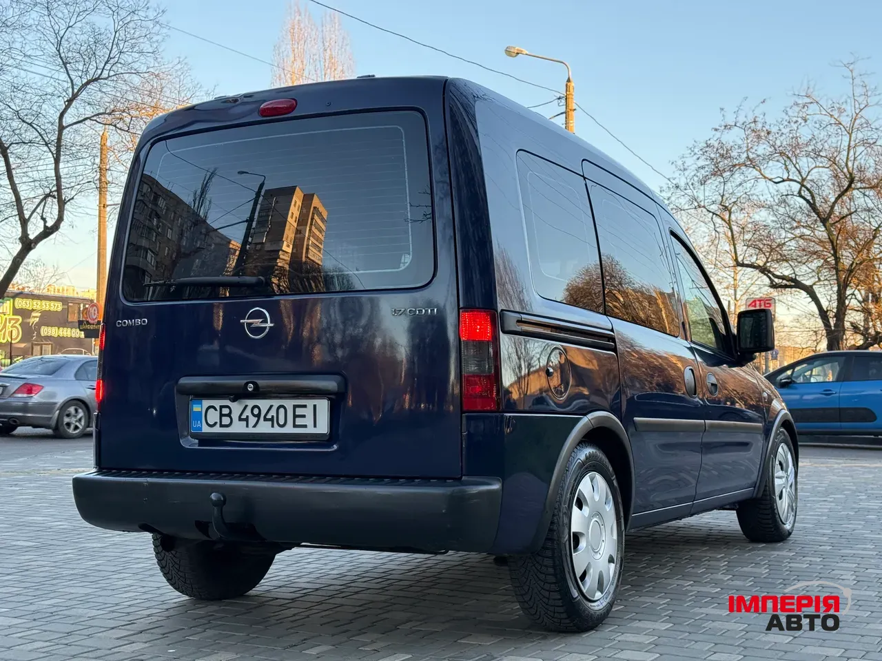 Opel Combo - фото 9