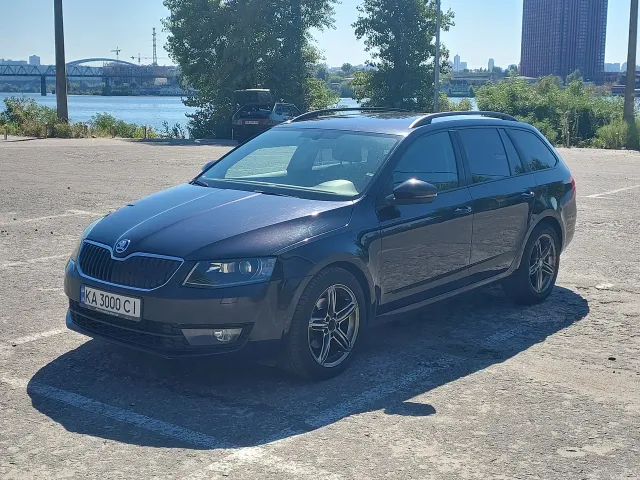 Skoda Octavia - фото 3