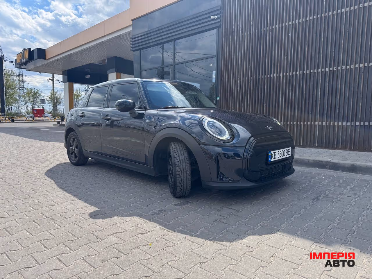 Mini Hatch - фото 1