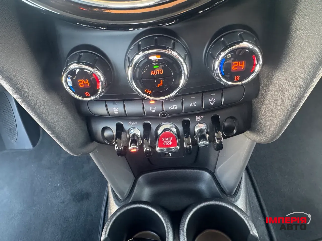 Mini Hatch - фото 18