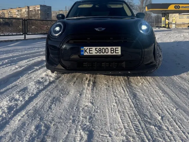 Mini Hatch - фото 5