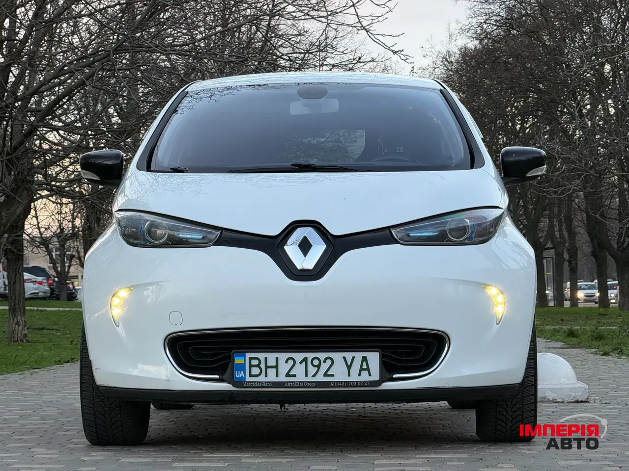 Renault ZOE - фото 5