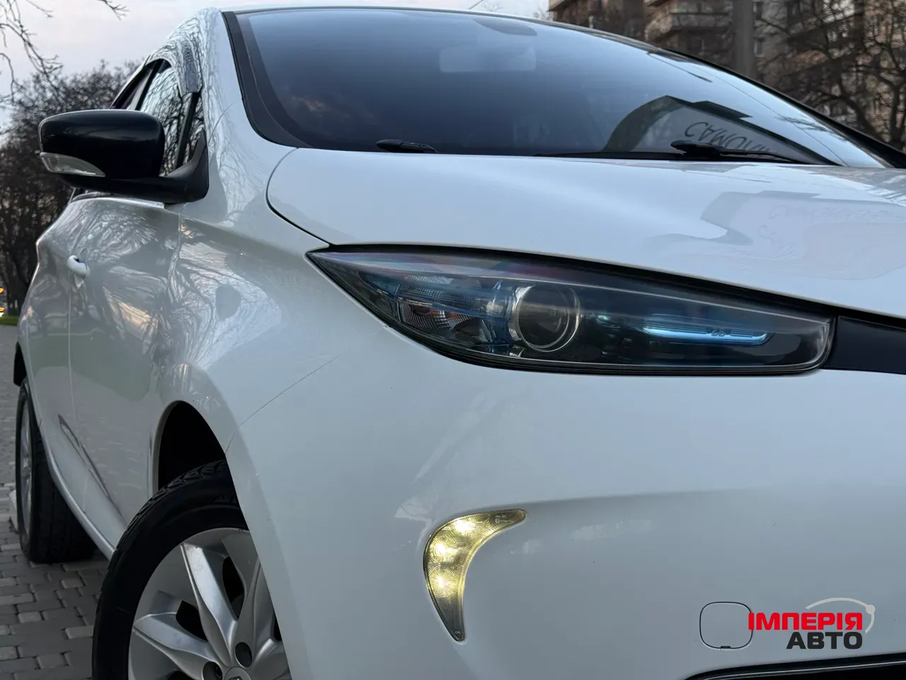 Renault ZOE - фото 13