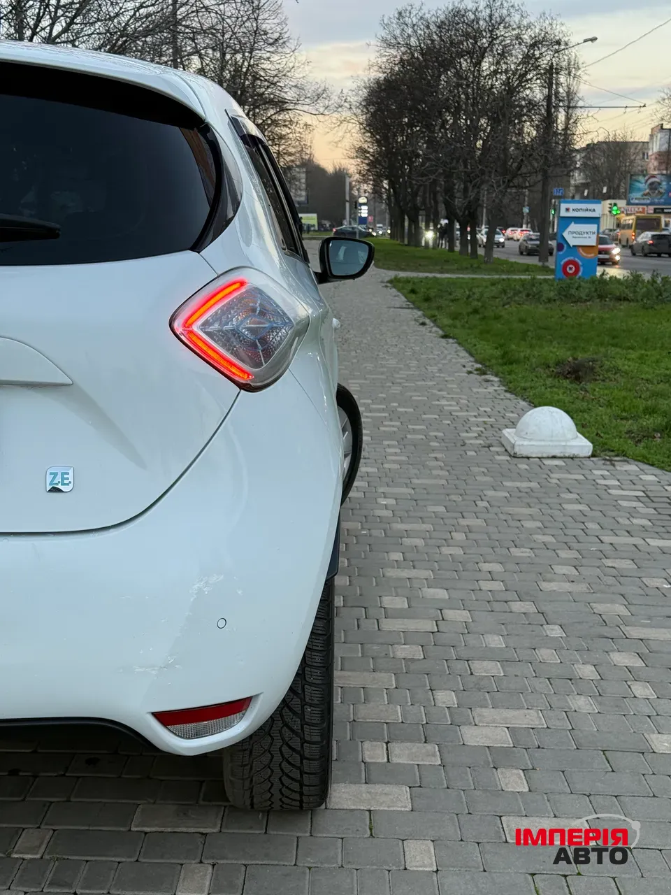 Renault ZOE - фото 21