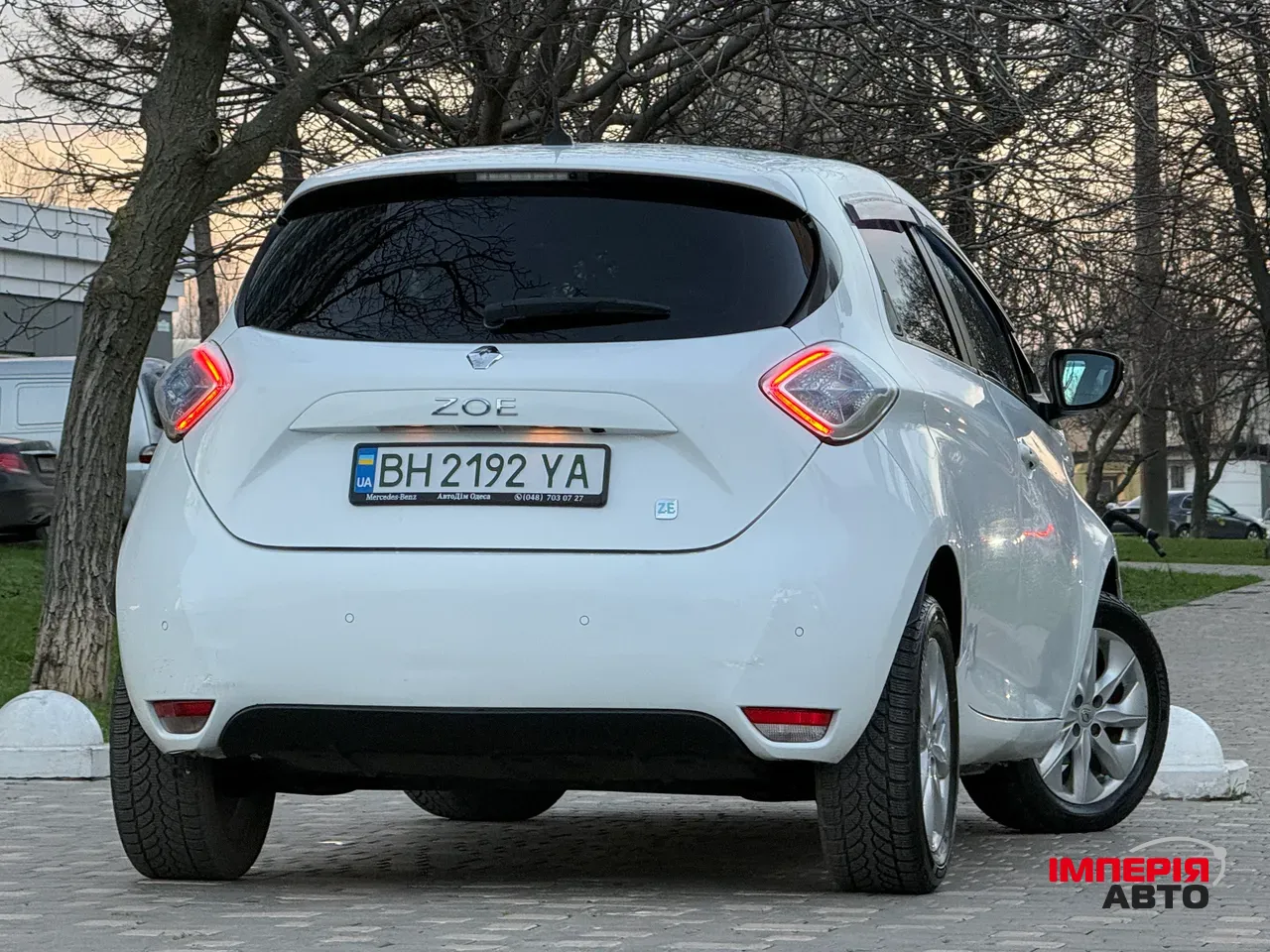 Renault ZOE - фото 23