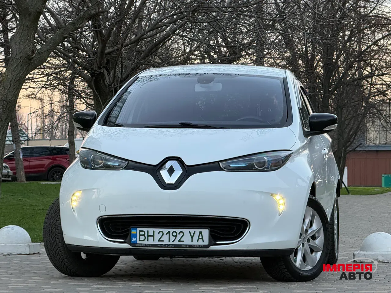 Renault ZOE - фото 7