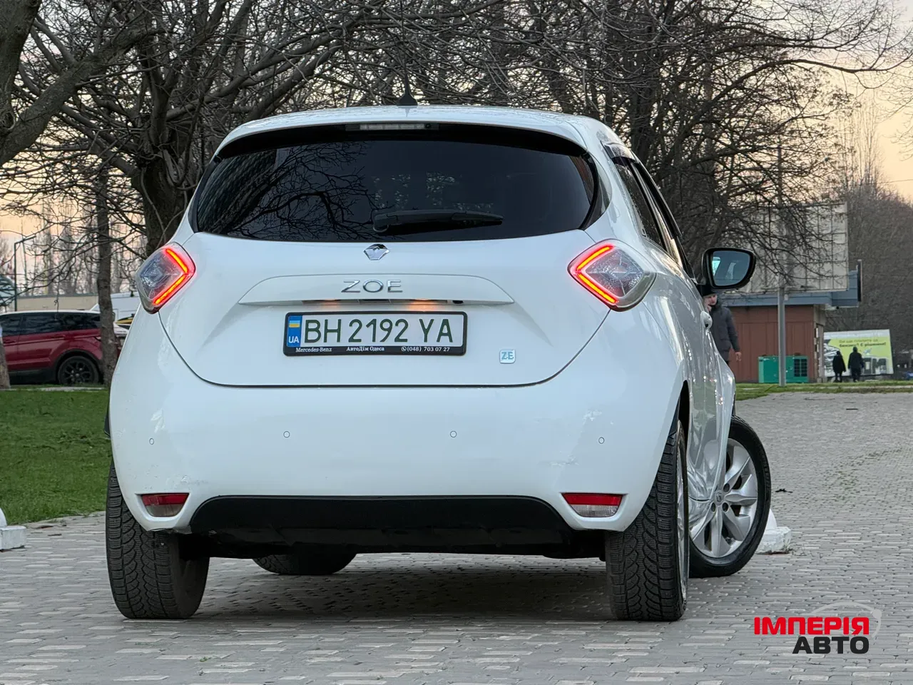 Renault ZOE - фото 22