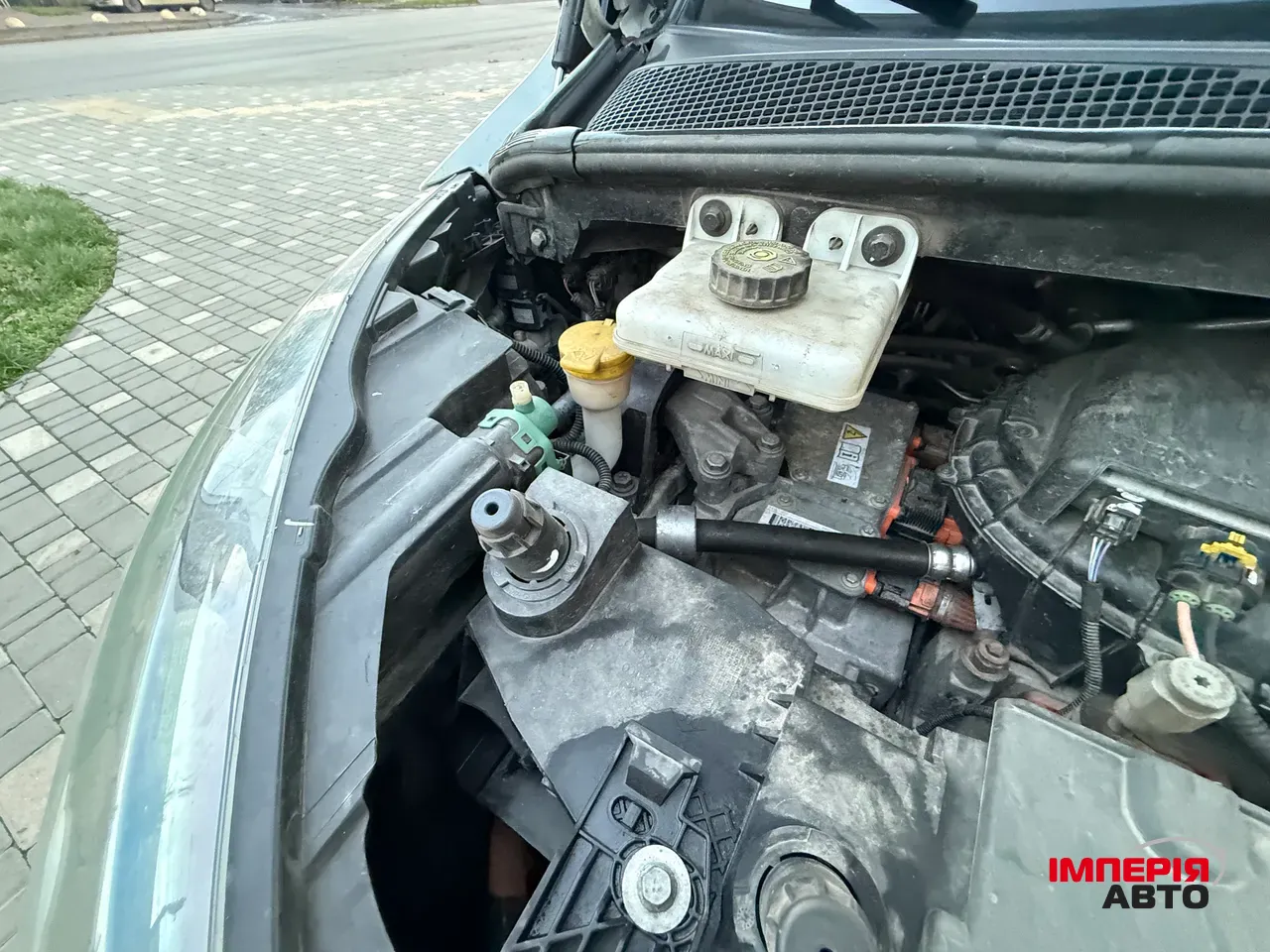 Renault ZOE - фото 66