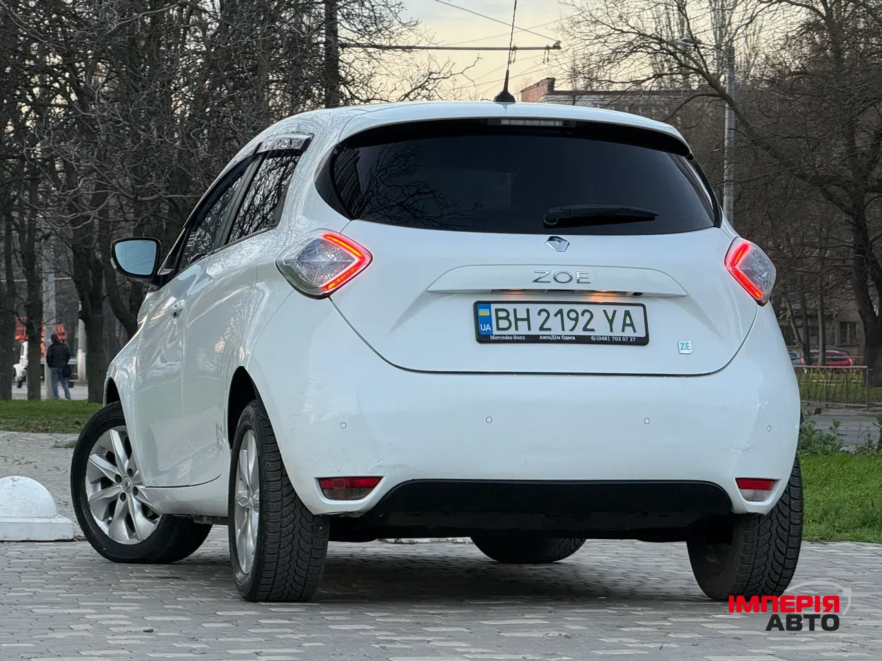 Renault ZOE - фото 29