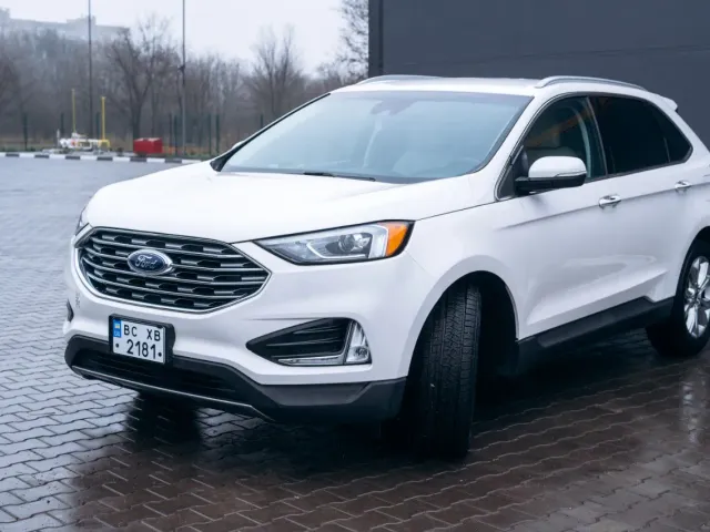 Ford Edge - фото 3
