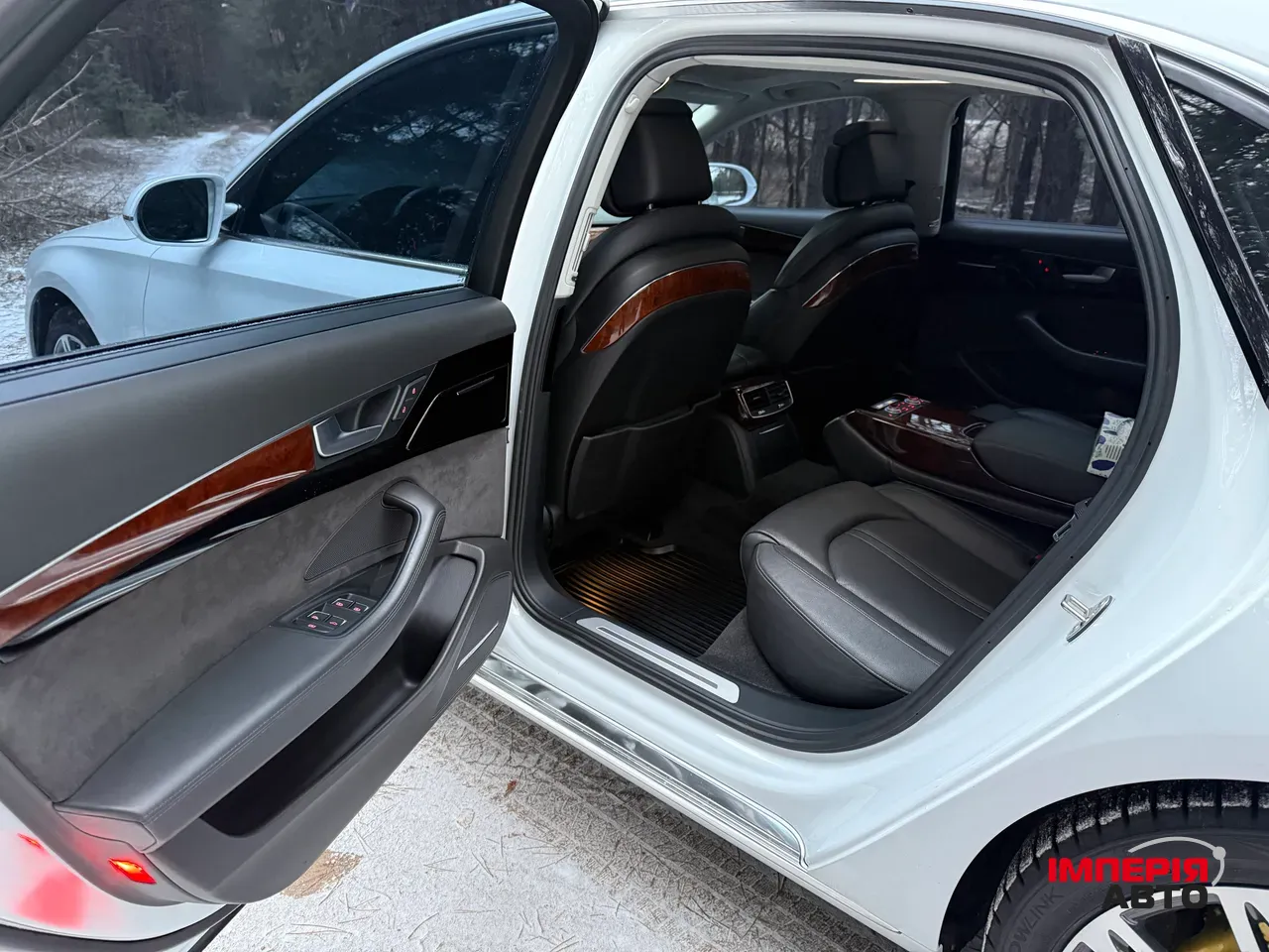 Audi A8 - фото 16