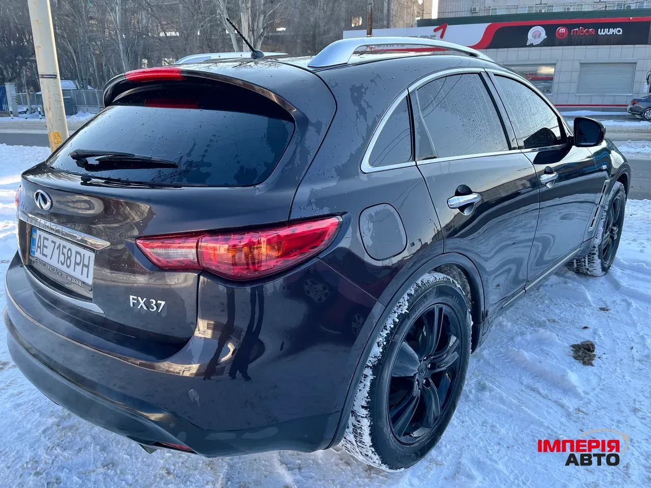 Infiniti FX - фото 5