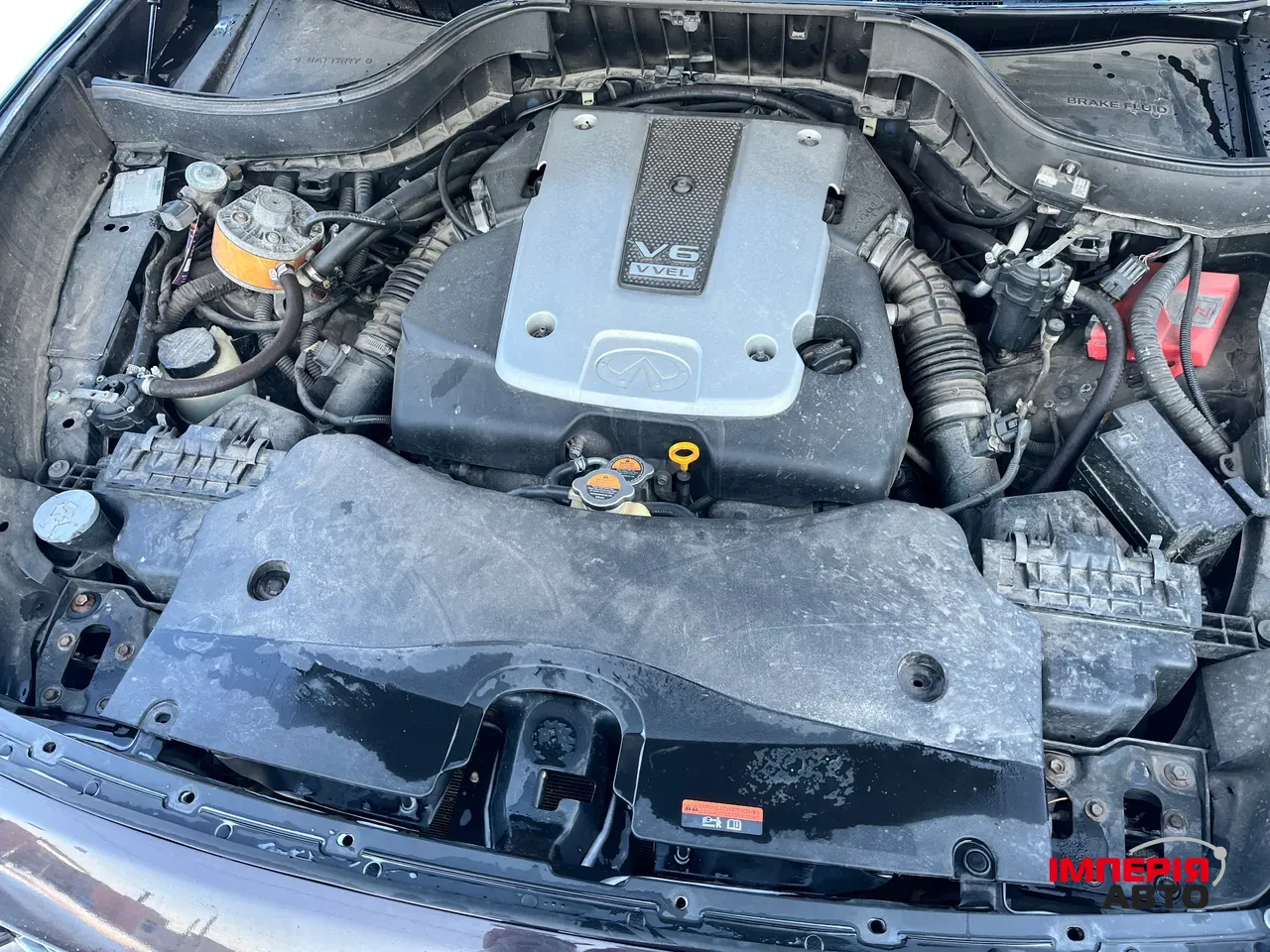 Infiniti FX - фото 7