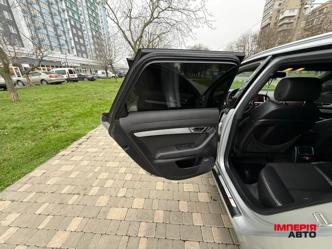 Audi A6 - фото 29