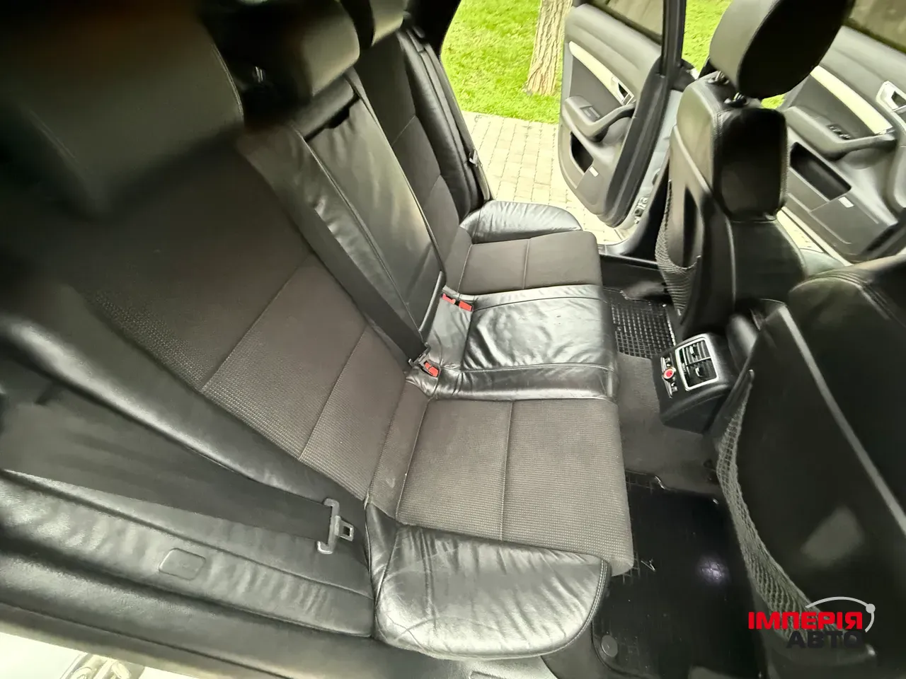 Audi A6 - фото 34