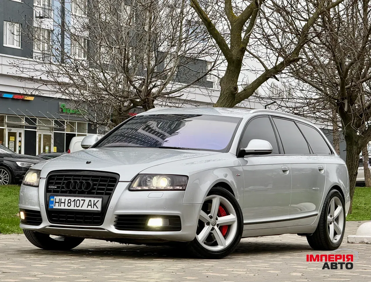 Audi A6 - фото 8