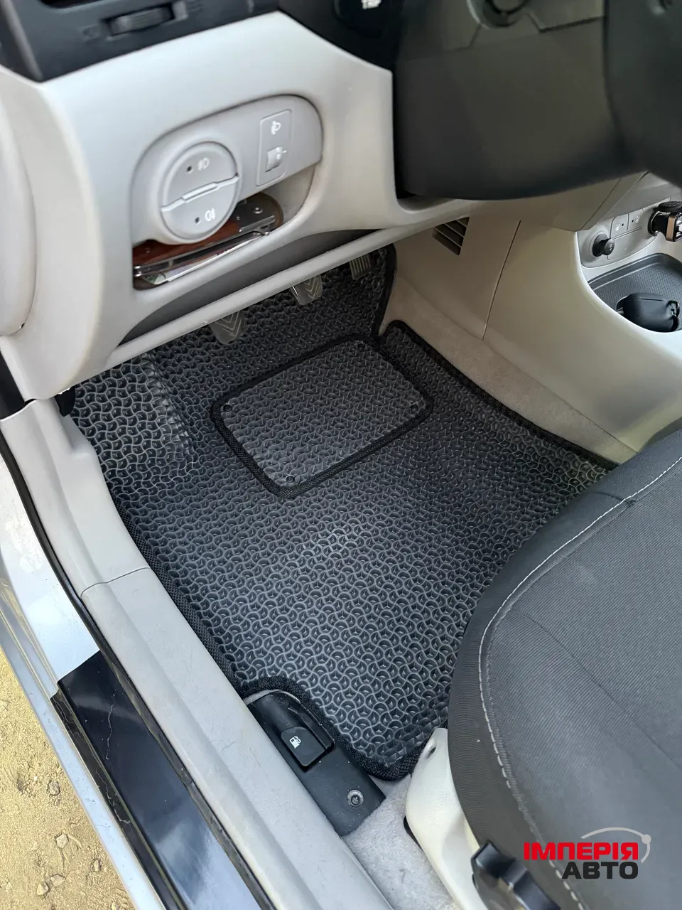 Hyundai Accent - фото 7