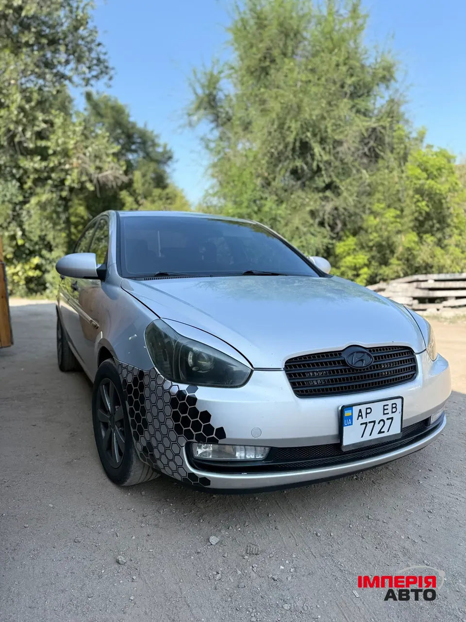 Hyundai Accent - фото 1