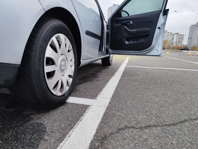 SEAT Cordoba - фото 4