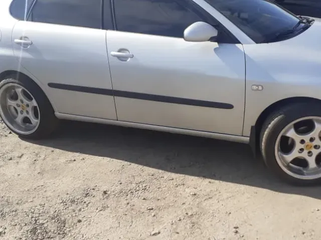 SEAT Cordoba - фото 1