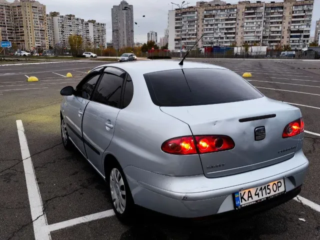 SEAT Cordoba - фото 5