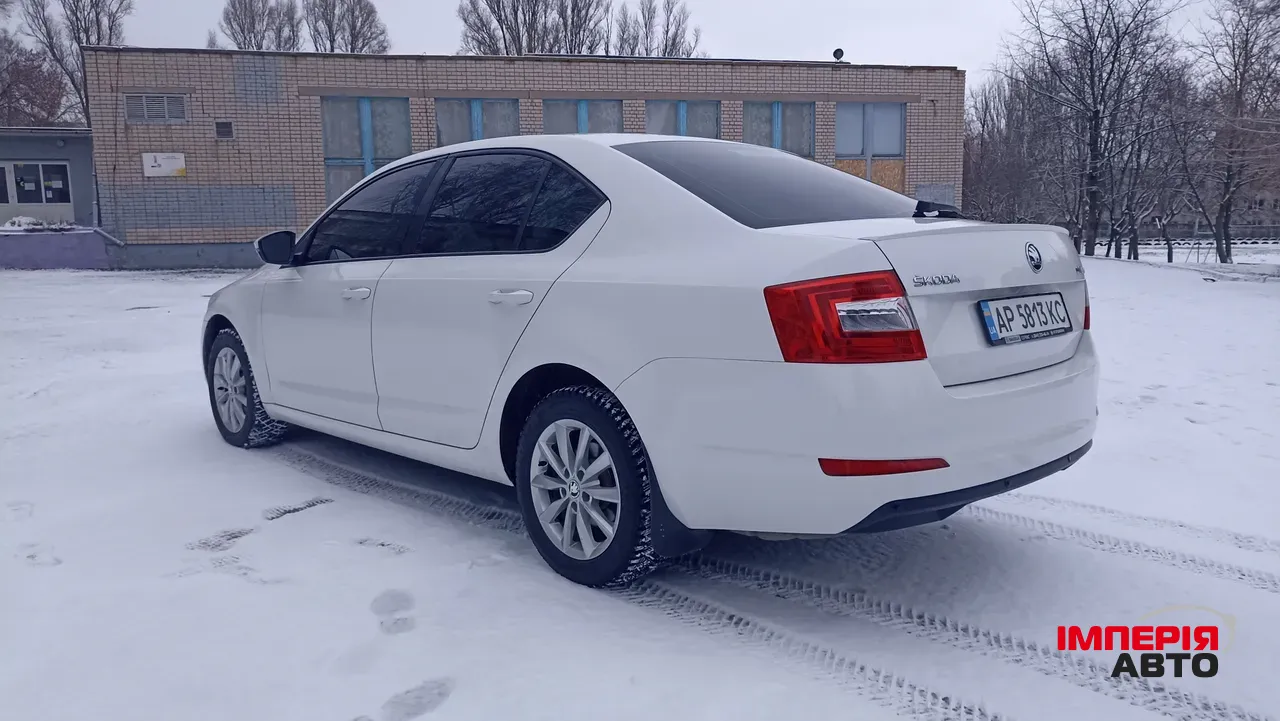 Skoda Octavia - фото 10