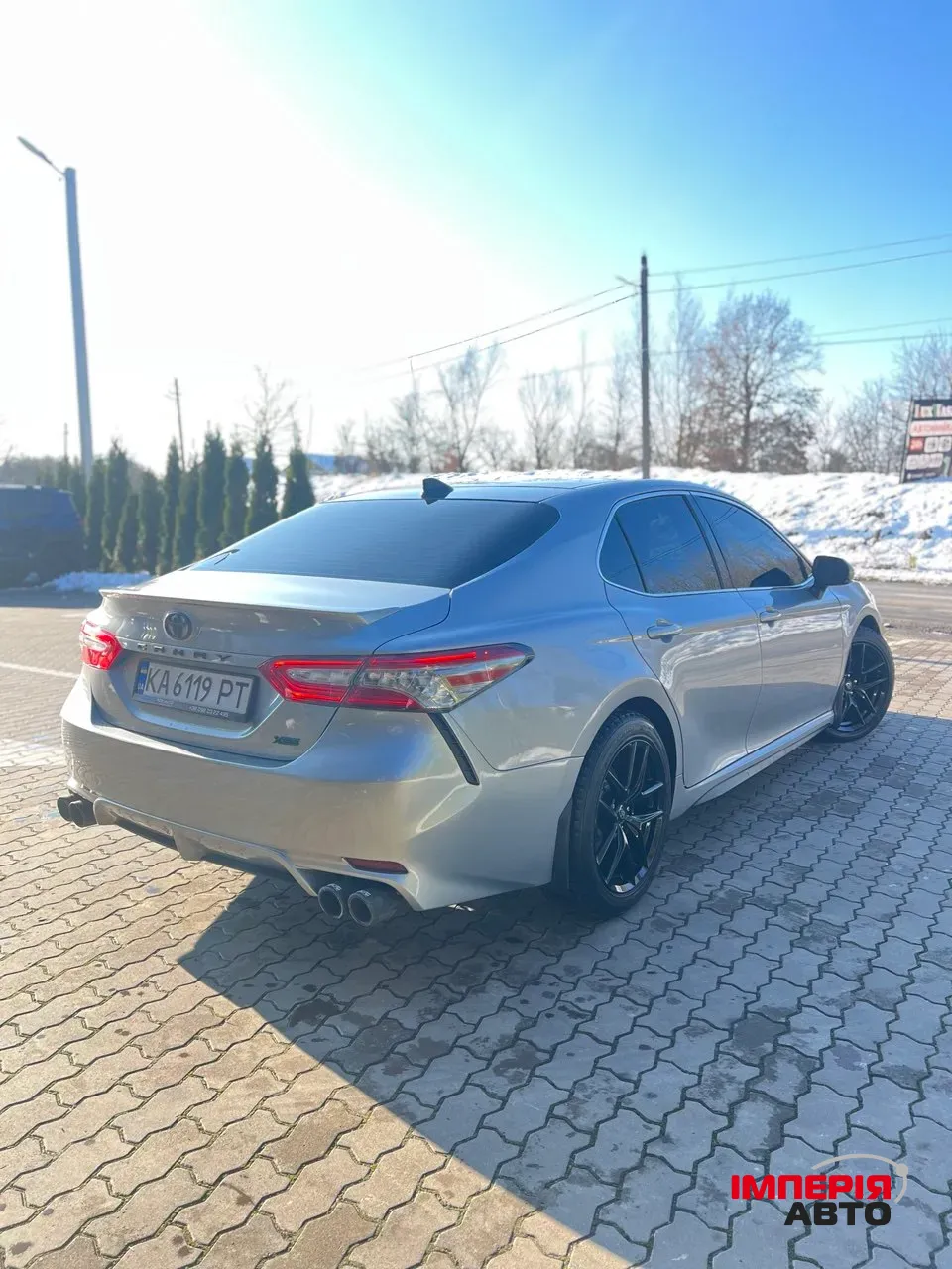 Toyota Camry - фото 4