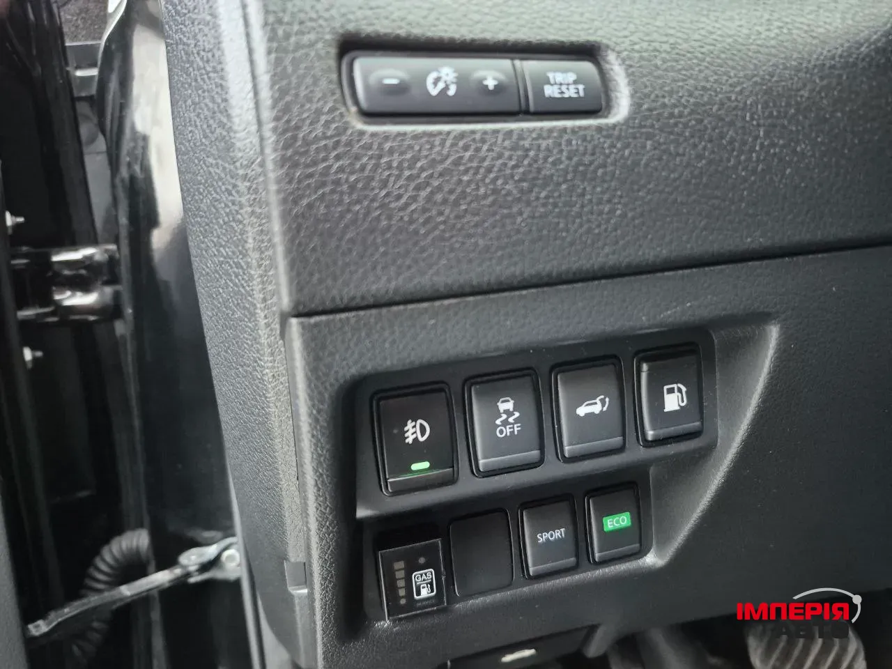 Nissan Rogue - фото 13