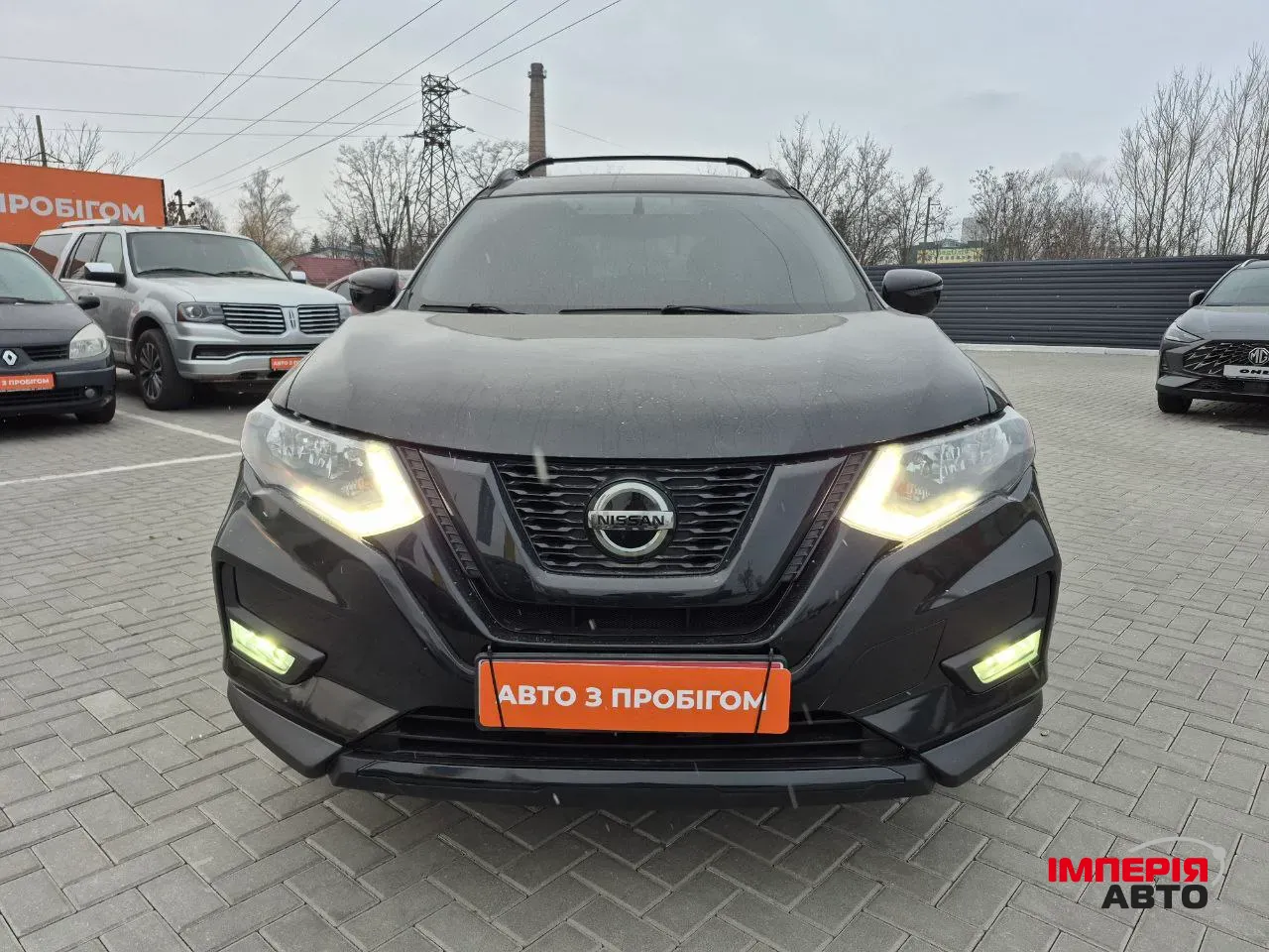 Nissan Rogue - фото 2