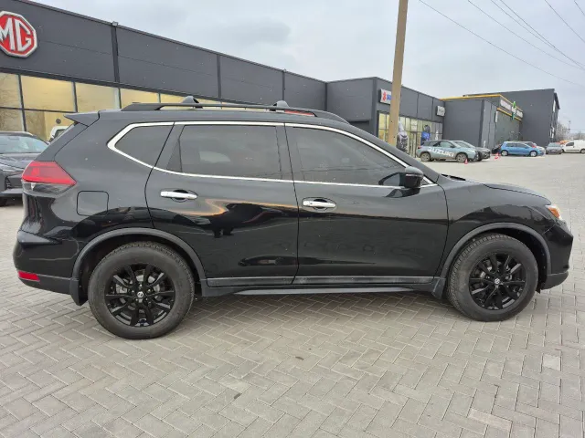 Nissan Rogue - фото 4