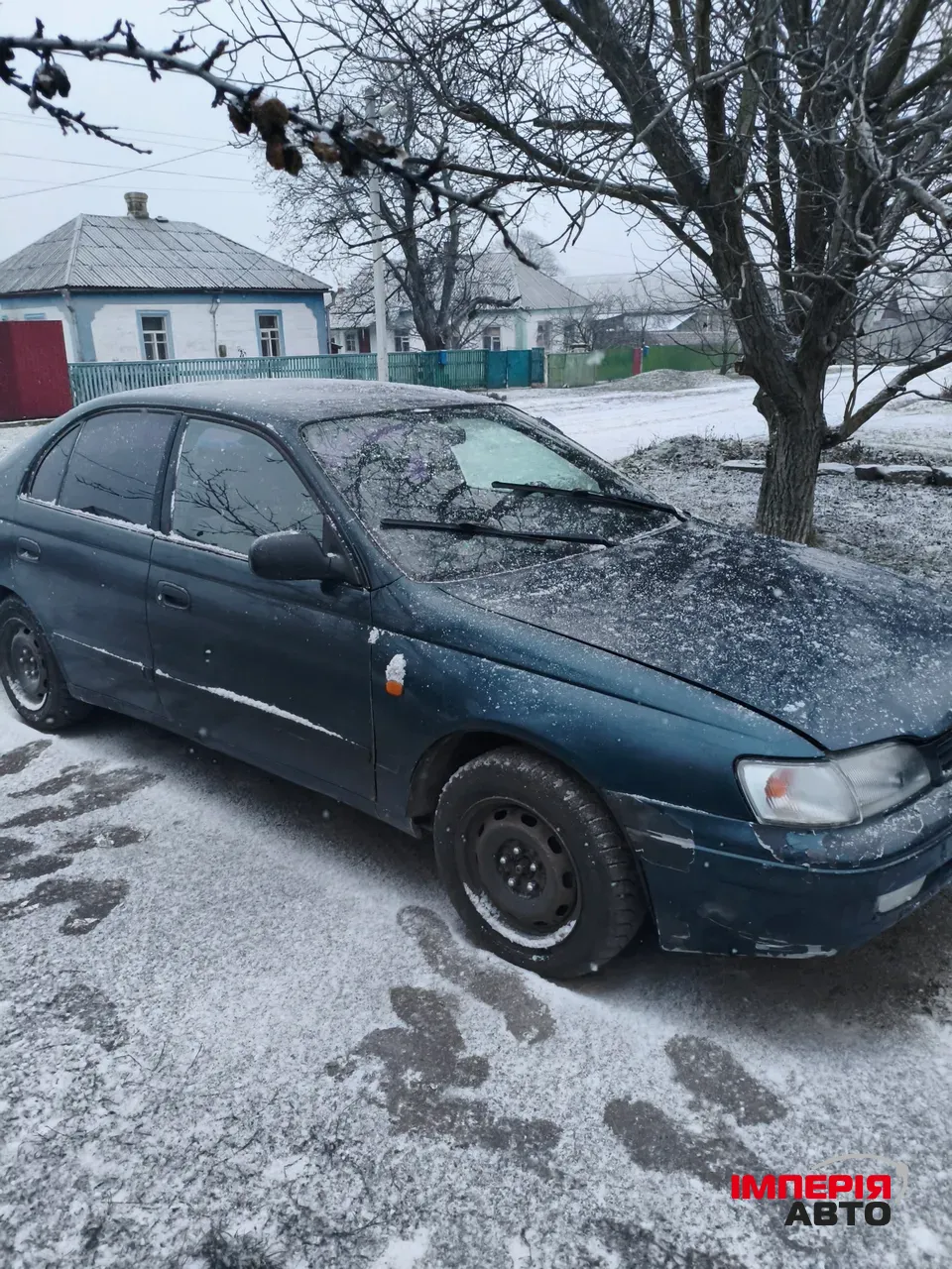Toyota Carina E - фото 4