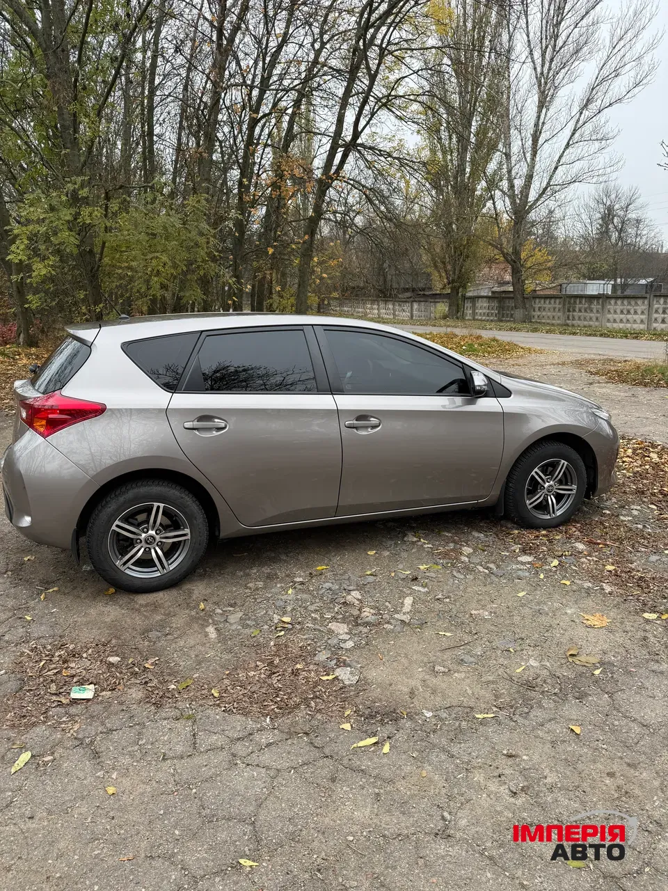 Toyota Auris - фото 23