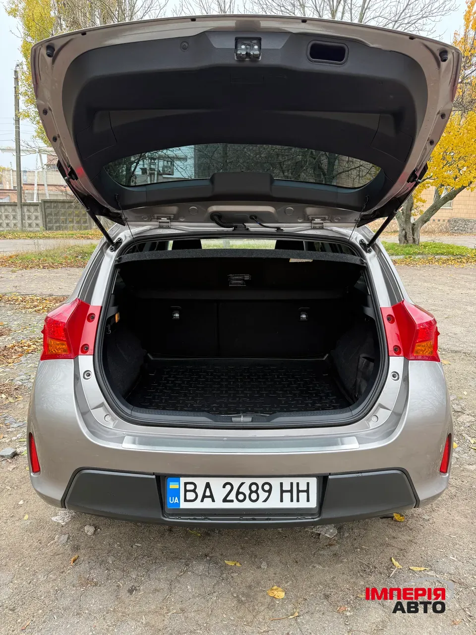 Toyota Auris - фото 13