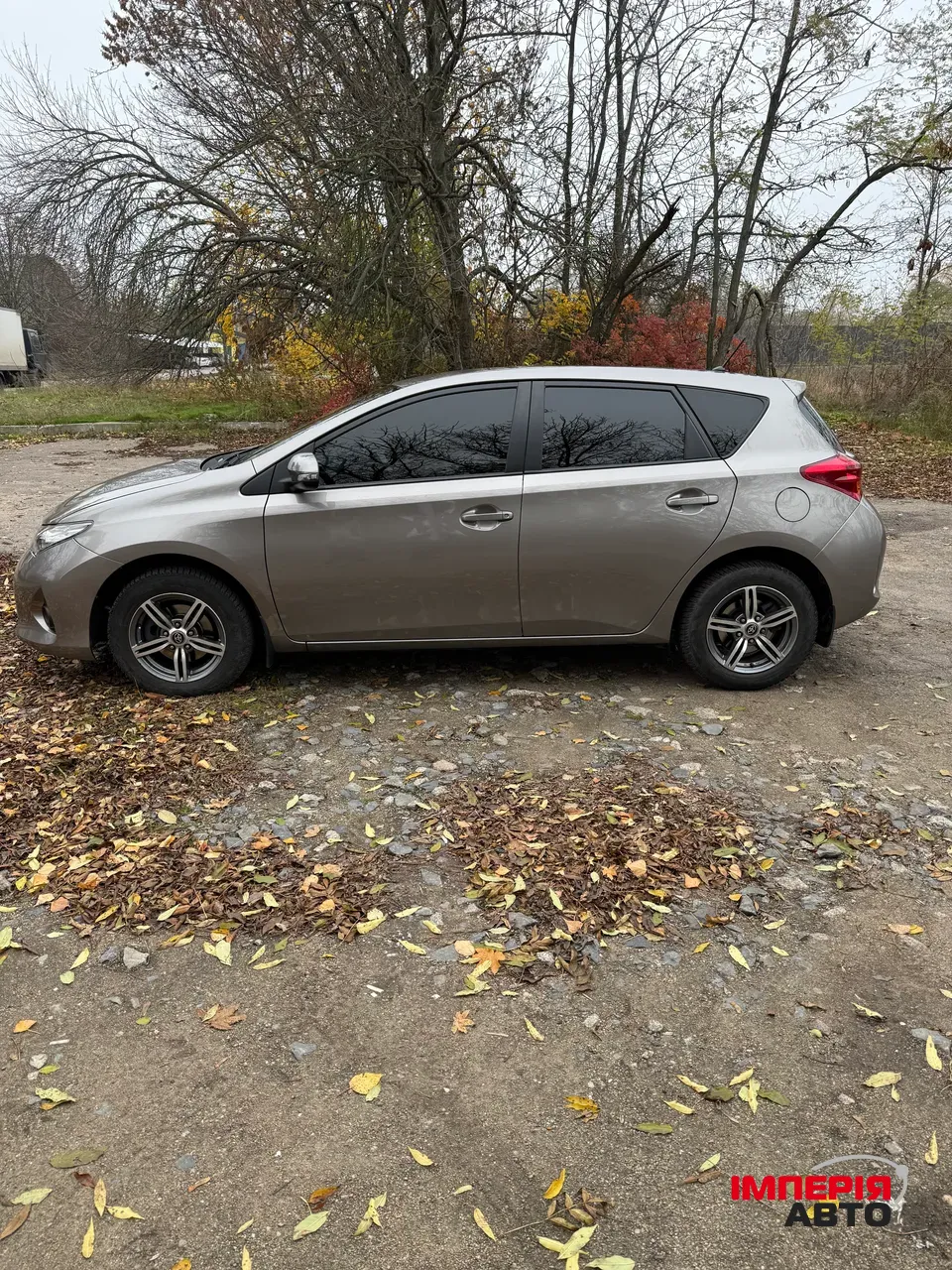 Toyota Auris - фото 27