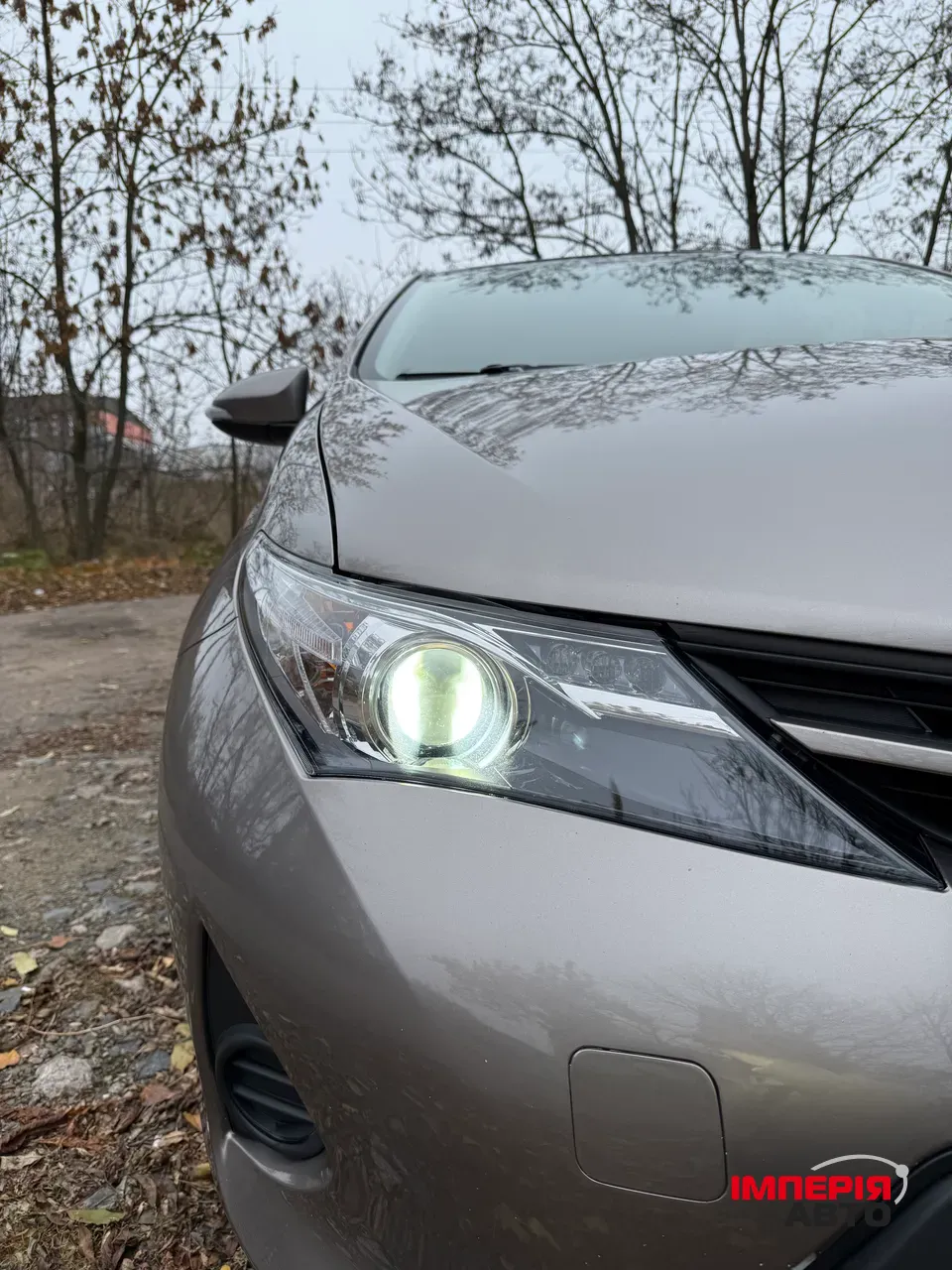 Toyota Auris - фото 6