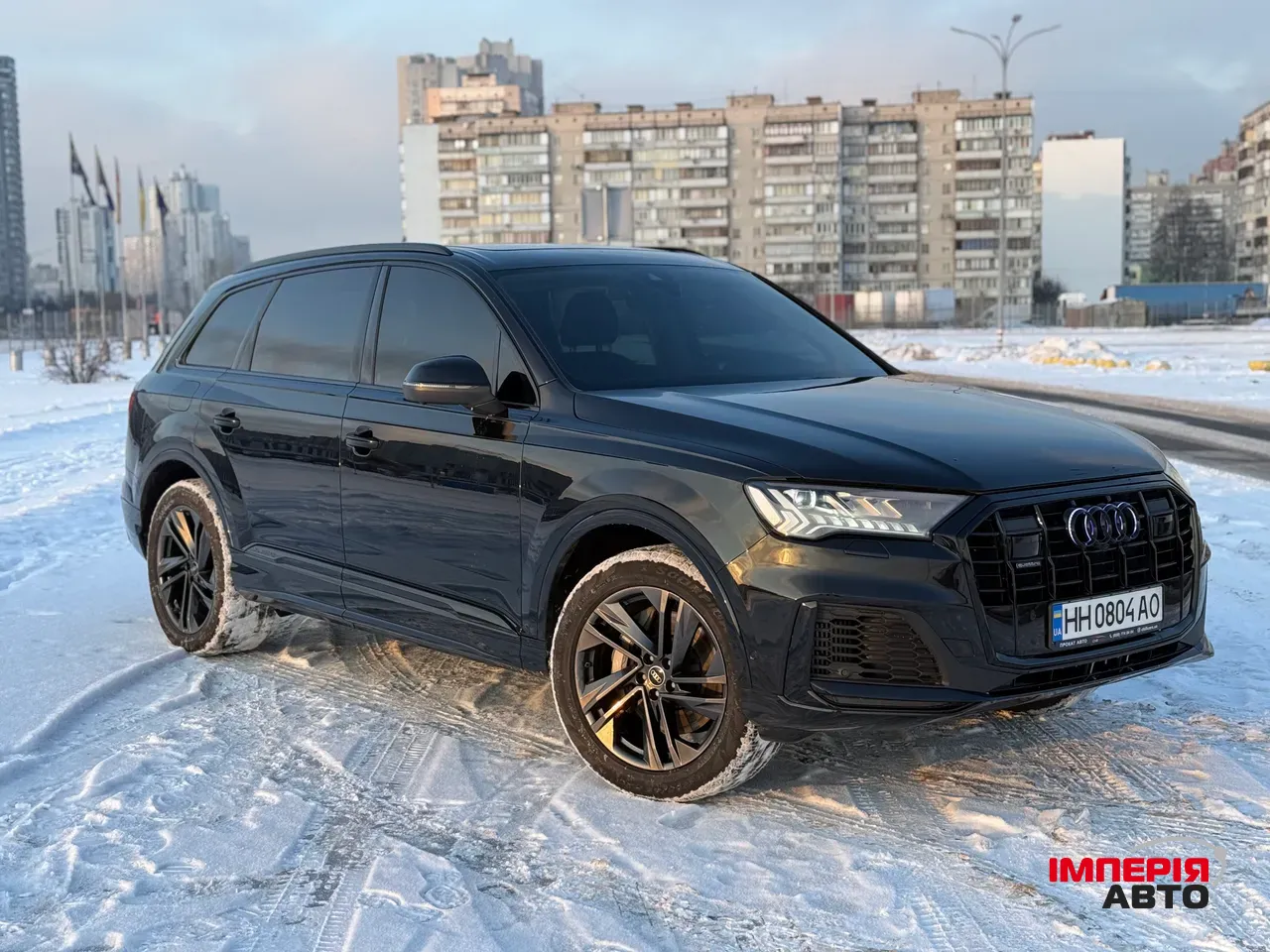 Audi Q7 - фото 2