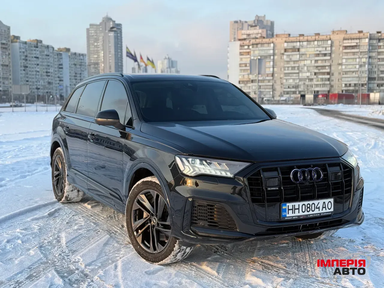 Audi Q7 - фото 13