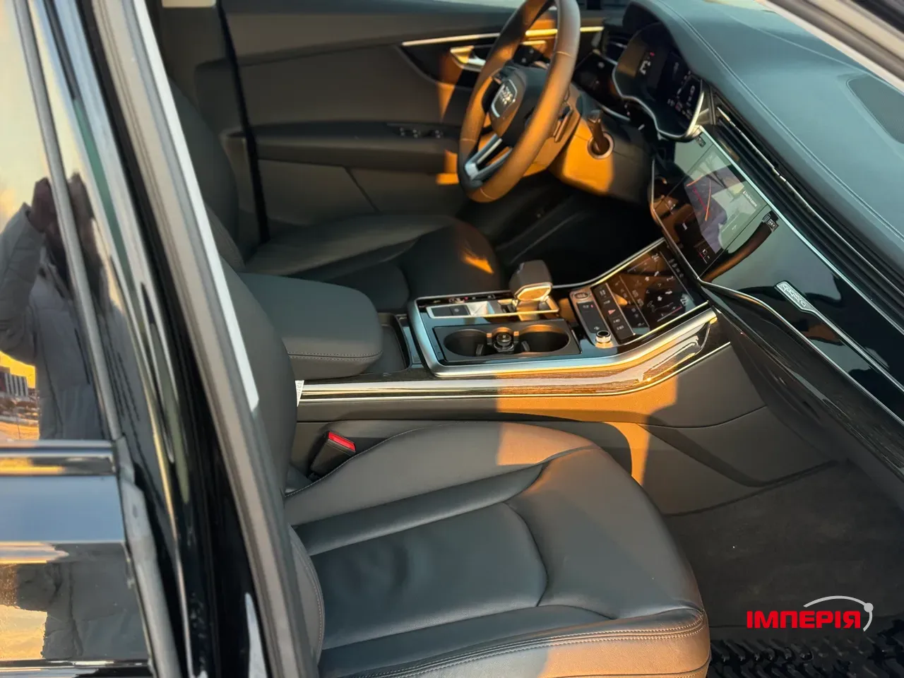 Audi Q7 - фото 29