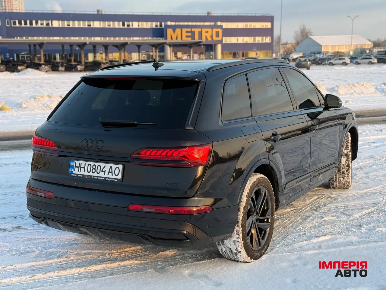 Audi Q7 - фото 9