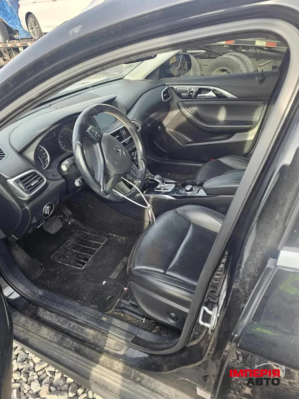 Infiniti QX30 - фото 10