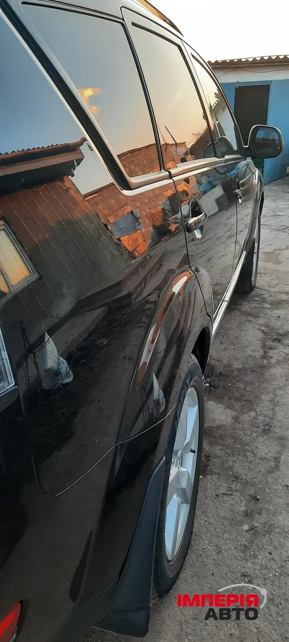Mitsubishi Outlander - фото 3