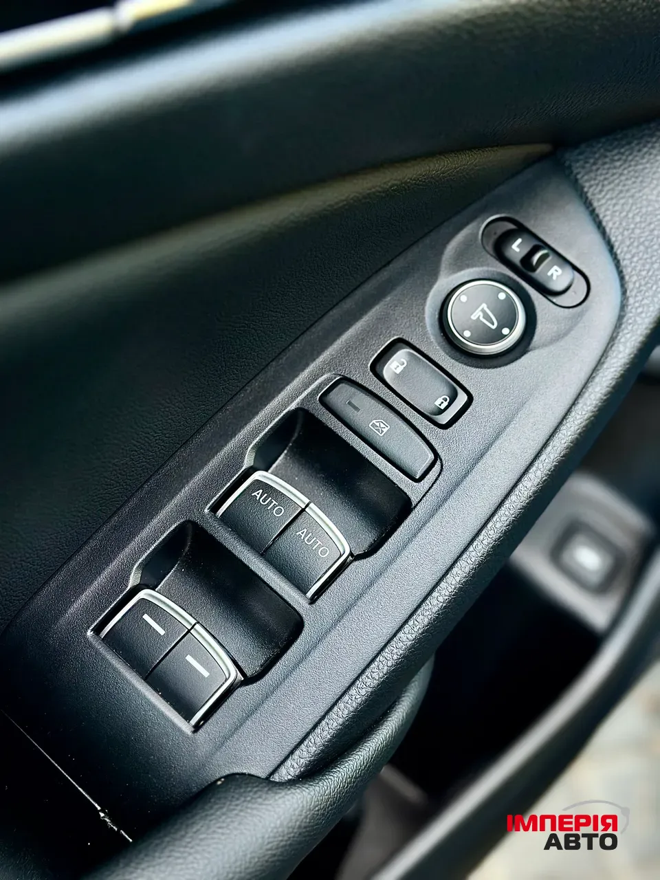 Honda Accord - фото 7