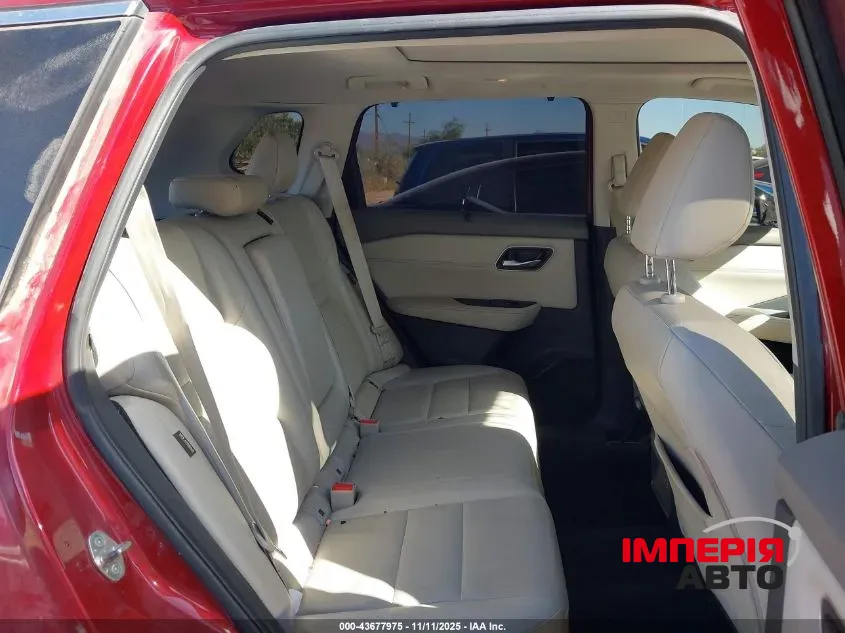 Nissan Rogue - фото 7